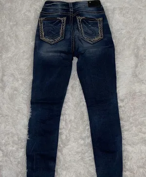 Suki Jeans thumbnail 2