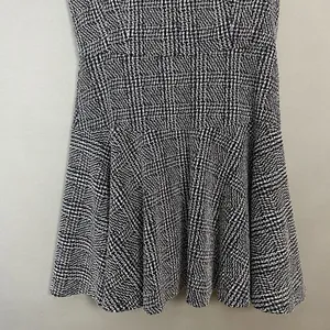 Eliza J. Women Dress 16 Navy Blue White Plaid V-Neck‎ Fit and Flare Sleeveless thumbnail 4