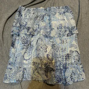 Paisley looking skirt thumbnail 1