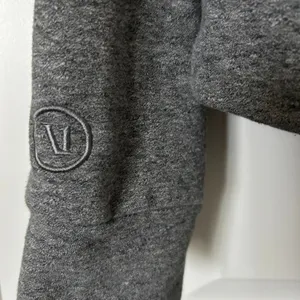 Vuori Hoodie Heather Grey Cotton Blend Relaxed Fit Size Small VW281 thumbnail 3