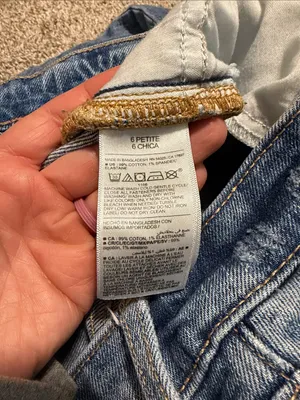 Old Navy Women's High Rise OG Straight Ripped Denim‎ Jeans Size 6 Short thumbnail 2