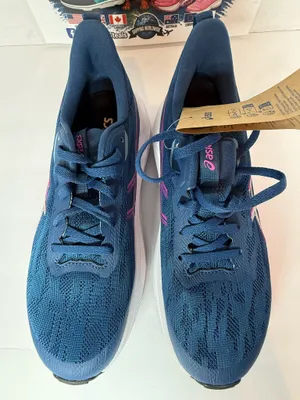 ASICS GT-1000 Running Shoes size 7W/5.5Y thumbnail 3