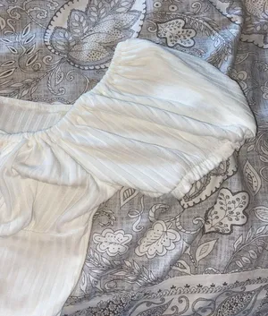 Forever 21 White Crop Top thumbnail 2