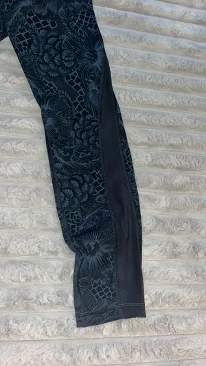Lululemon Mesh Leggings thumbnail 2