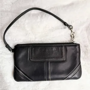 y2k COACH Black Leatherware Wristlet thumbnail 1