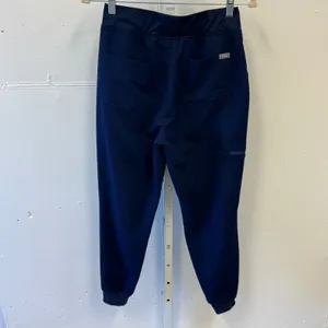 Figs Petite Zamora Jogger Scrub Pants™ Nurse Uniform Small Navy thumbnail 4