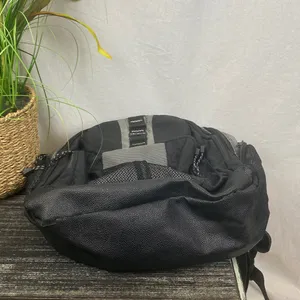 Targus Black & Gray Sport 15-16” Multi Use Sporty Backpack thumbnail 8