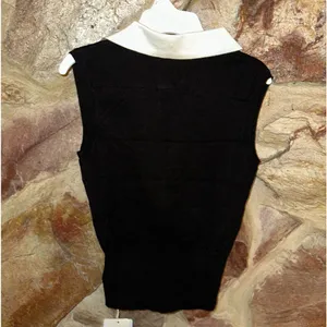 Commense Contrast Trim Collar V-neck Knit Sweater Vest size xs thumbnail 4
