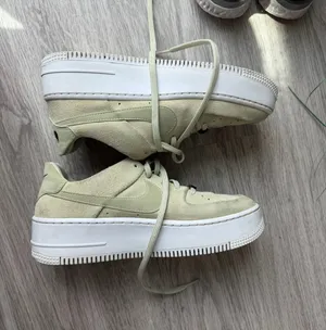 Nike Air Force 1 Women’s Sneakers thumbnail 1
