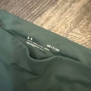 green under‎ armour leggings thumbnail 2