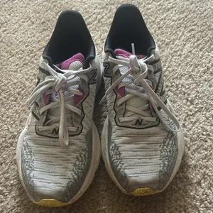 New Balance FuelCell Shift TR v2 Women’s Size 8 – Training/Gym Sneakers thumbnail 2