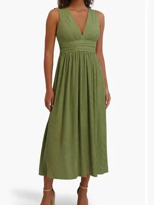 Siena Pleated Chiffon Midi Dress in Sweet Pea thumbnail 2