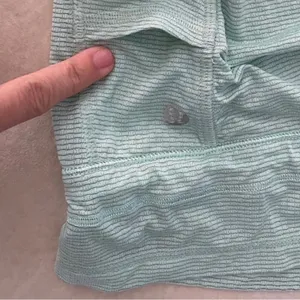 Lululemon Mint Green Racerback Tank Top Sz 8 thumbnail 9