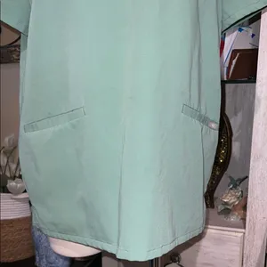 Figs Green Boxy Relaxed Short Sleeve Tee thumbnail 3