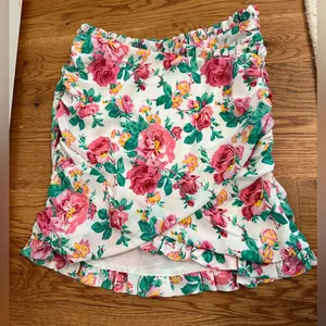 For Love & Lemons Becca Mini Skirt in Ivory With Pink Flowers size Medium thumbnail 2