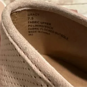 Steve Madden Gracy Slip On Sneaker Womens Size 7.5 Blush Pink thumbnail 10