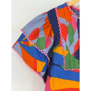 Sugarlips Abstract Floral Blouse Women XL Multicolor Flutter Sleeve Crochet Trim thumbnail 4