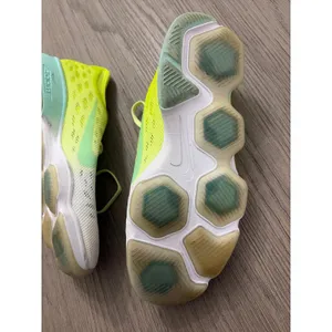 Nike Zoom Fit Agility Training Shoes Women’s Size 8.5 | Yellow | 684984-702 thumbnail 9