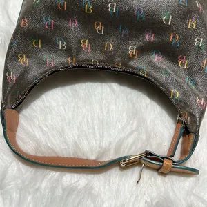 Authentic Dooney & Bourke Vintage Rainbow Handbag Adjustable leather strap A27‎ thumbnail 4