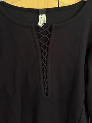 We The Free Jacqui Black Lace-up V-neck long sleeve thumbnail 5