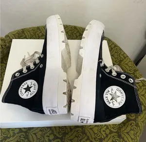 Converse Chuck Taylor All Star Hi High Lugged 2.0 Platform Canvas Sneakers 8.5 thumbnail 1