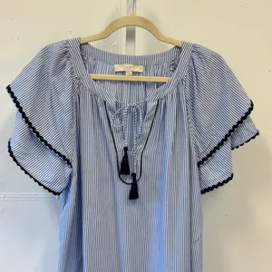 LOFT Striped Flutter Sleeve Tassel Tie Blouse Top Size Large Women's Blue‎ White thumbnail 3