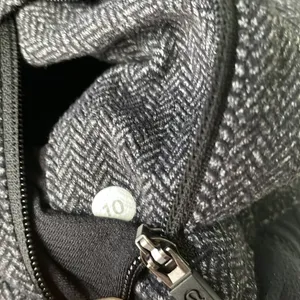 Lululemon Think Fast Pullover Herringbone size 10 thumbnail 12