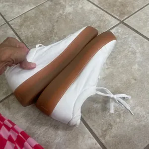 Jenni Kayne White Canvas Platform Sneakers Gum Sole Made in Portugal Size 38/8 thumbnail 11