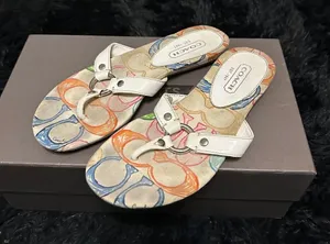 COACH white sandals flip flops shoes women’s 6.5 thumbnail 1