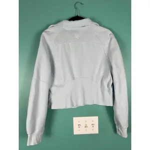 Women's Lululemon Light Blue Cropped Half-Zip Sweatshirt XS/S thumbnail 3