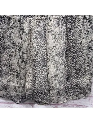 VENUS Women's Size 4 Snake Print Romper thumbnail 3