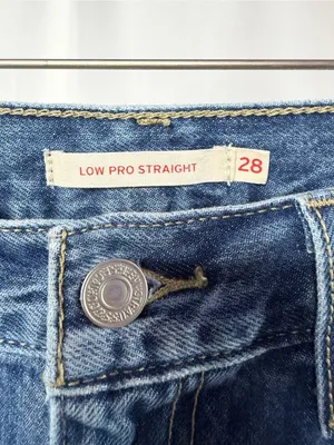 Levi’s Low Pro‎ Straight Leg Jeans in Blue Size 28 thumbnail 6