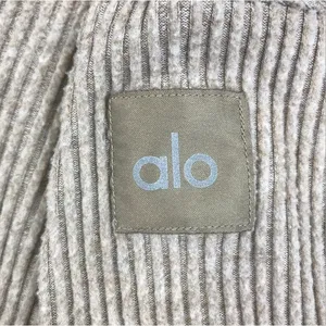 ALO YOGA Muse Ribbed Knit Cropp Hoodie Sz S Athletic Everyday Outdoor City Chic thumbnail 7