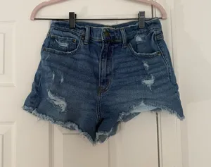Abercrombie and Fitch Jean Short High Rise Mom thumbnail 1
