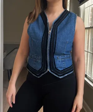 Vintage 90s Lizwear Cropped Denim Vest Small Velvet Trim thumbnail 1