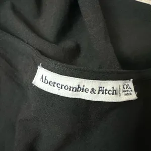 Abercrombie Best Dressed Black Sweetheart Crop Long Sleeve Blouse Size XXL thumbnail 3