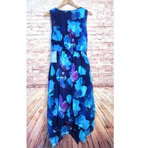 Simply Vera Vera Wang | Blue Floral V-Neck Asymmetrical Dress thumbnail 6