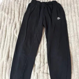 Nike Sweatpants Jogger Black thumbnail 1