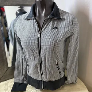 Vintage 90’s Nike Black and White Bomber Jacket with Stand-Up Collar thumbnail 13
