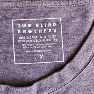 Two‎ Blind Brothers Womens T-Shirt Purple Perspective Braille Detail Medium M thumbnail 5