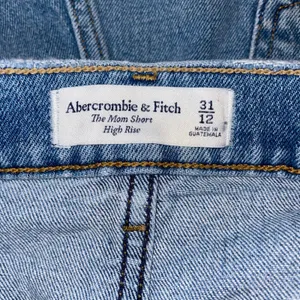 Abercrombie & Fitch Y2K Mom Shorts Womens 31/12 Blue Distressed High Rise Boho thumbnail 3