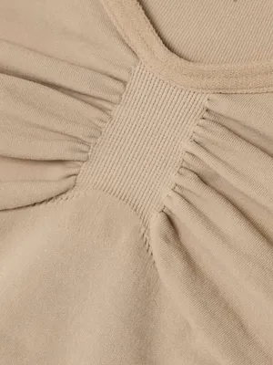SKIMS Seamless Sculpt Scoop Neck Thong Bodysuit in Clay Sz. Medium thumbnail 4