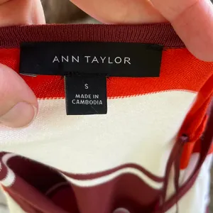 Ann Taylor Women's Pink, Red & White Open Cropped Cardigan Size S thumbnail 4