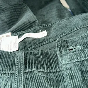 NWT Levis Womens Mid Rise 94 Baggy Corduroy Jeans Pants Green 26 thumbnail 9