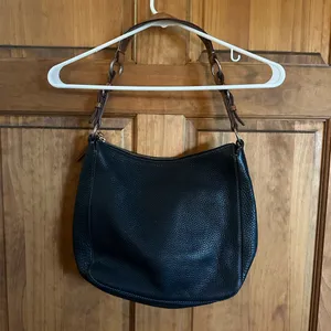 Coach Pebbled Black Leather Chelsea Hobo Shoulder Bag with brown Contrast Strap thumbnail 6