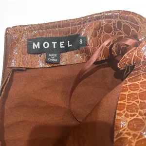 Motel Women's Brown and Pink Skirt thumbnail 6