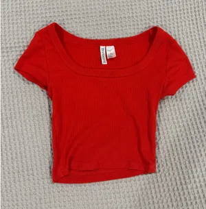 H&M Top thumbnail 1