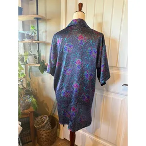 Victoria's Secret‎ Paisley Satin Kimono Robe Shirt Nightgown Size S thumbnail 2