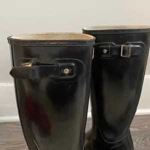 HUNTER RAIN BOOTS WITH SOCKS thumbnail 5