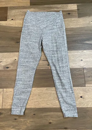 Victoria’s Secret PINK Gray Leggings – Size L thumbnail 1